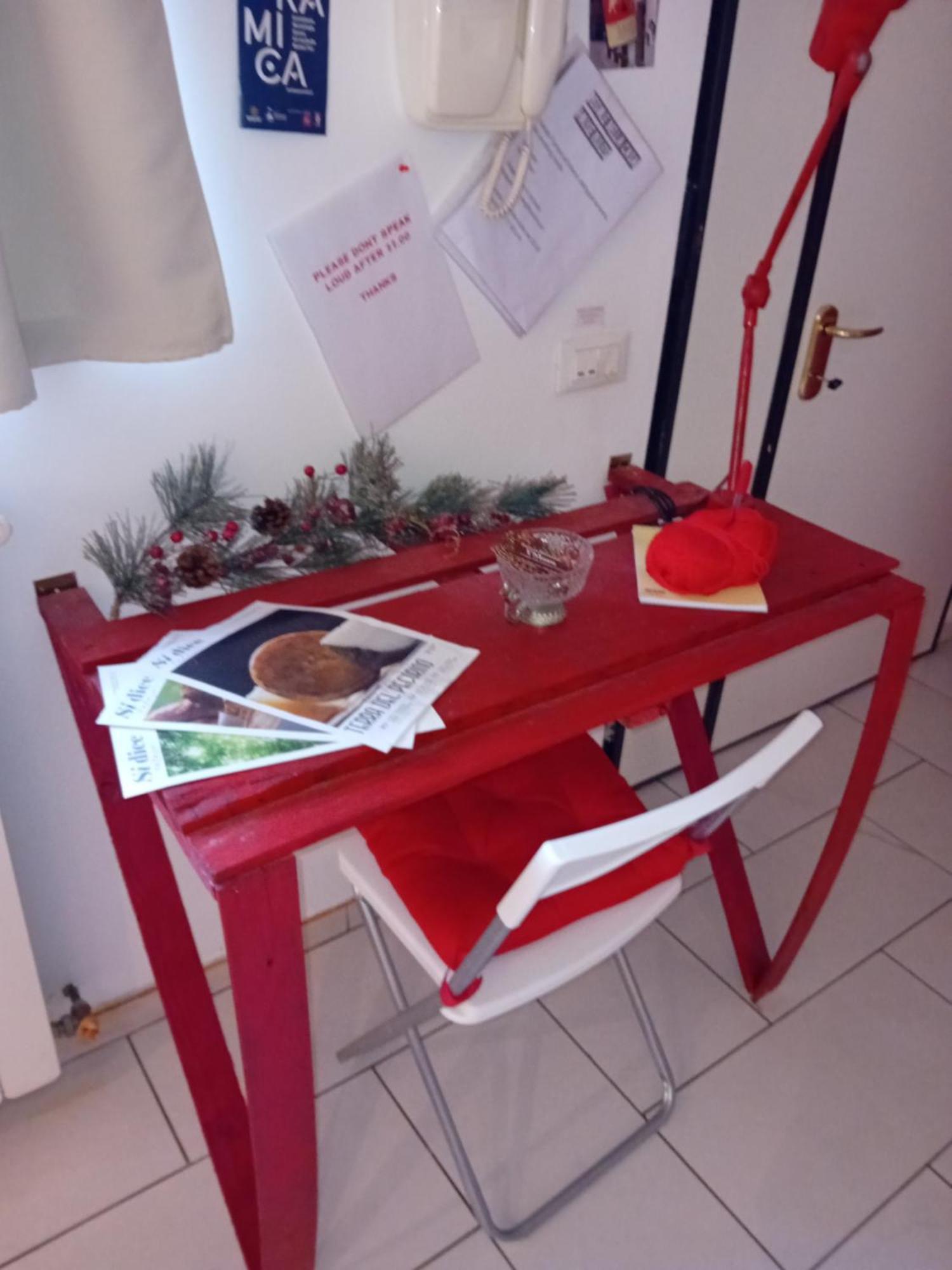 Dalla Rossa Montelupo Fiorentino Esterno foto
